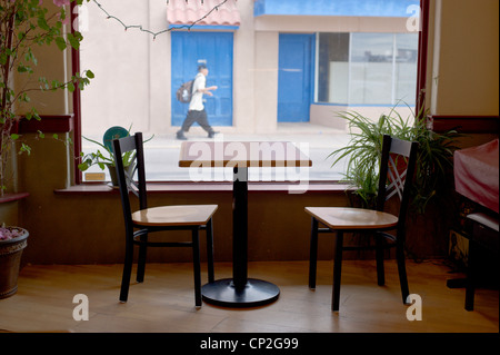 Blick von einem Kaffeehaus in der Nähe der Plaza in Socorro, New Mexico. Stockfoto