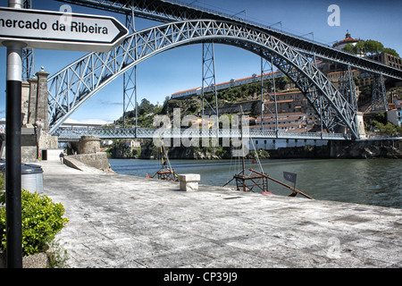 Blick auf das Viertel Ribeira, Weltkulturerbe Stadt Oporto, Portugal Stockfoto