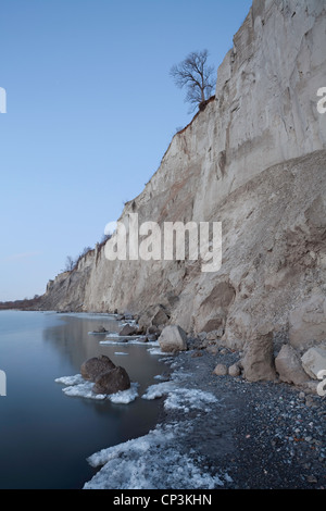 Winter in der Scarborough Bluffs in Bluffer Park, Scarborough, Ontario, Kanada. Stockfoto