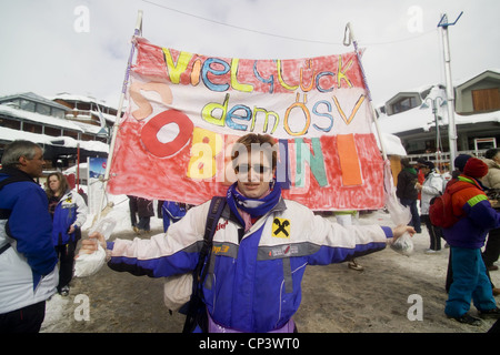 Piemont - Sestriere (auf) - Fans am XX Olympische Spiele in Turin 2006 Stockfoto