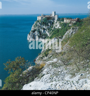 Friaul Schloss von Duino New Stockfoto