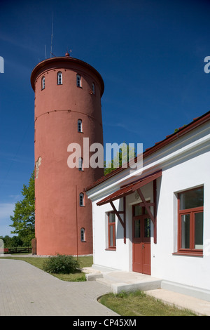 Lettland Kurzeme Region (Courland) Talsi Bezirk Nationalpark Schlitz Schlitz. Leuchtturm (erbaut im Jahre 1849, nicht mehr in Betrieb Stockfoto