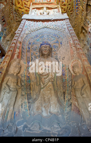 Der Bodhisattva (Buddah Statue) in der Amitabba-Buddah-Höhle (Höhle 11) an die Yungang Grotten. Stockfoto