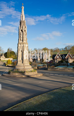 Mary Watt Russell Memorial Kreuz, Ilam, Staffordshire, England UK Stockfoto