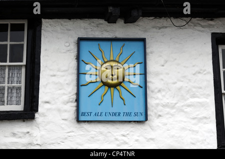 Pub Schild an Sun Inn, Dent, Cumbria, England. Stockfoto