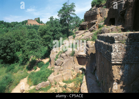 Lazio - Around Vetralla (Vt) - etruskische Ausgrabungsstätte von Norcia. Die Nekropole. Stockfoto