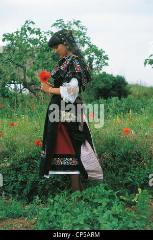 Kalabrien Tiriolo (CZ) Frauen in traditionellen Kostümen Stockfoto