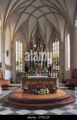 Trentino-Südtirol - Sterzing (BZ). Pfarrkirche unserer lieben Frau von Sümpfen, Hochaltar. Gothic Stockfoto