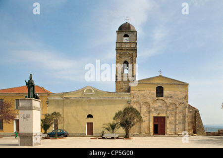 Sardinien Suelli (Ca), ehemalige St.-Georgs Kathedrale (XIII Jahrhundert), jetzt Pfarrkirche St.-Peter-Apostel-Kirche von Stockfoto