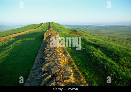 Ansichten, Hadrianswall, Northumbria, England in der Nähe von römischen Kastells Housesteads Stockfoto