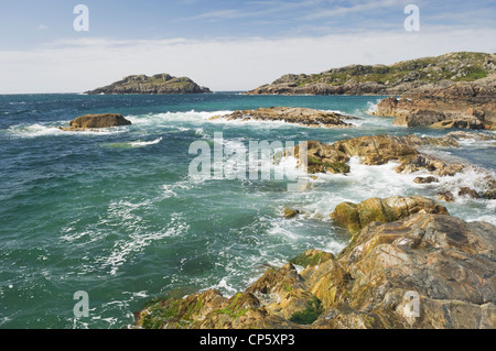 Die Küste bei St. Columba Bucht auf der Insel Iona, Argyll, Schottland. Stockfoto