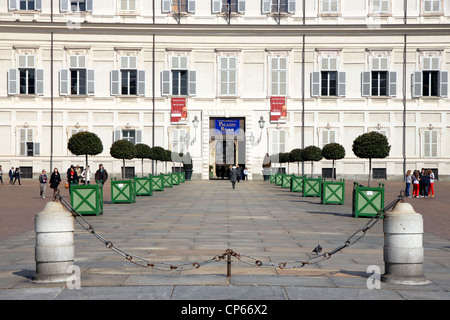 Die Fassade des Palazzo Reale in Turin, Italien Stockfoto