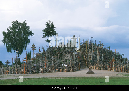 Mittellitauen - Siauliai Around - der Berg der Kreuze in dem Dorf Jurgaiciai. Stockfoto