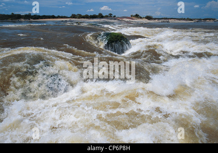 Venezuela - Guayana - Amazonas - Puerto Ayacucho. Die Raudales Atures verhindern Stromschnellen Navigation entlang des Orinoco Stockfoto