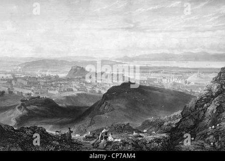 Edinburgh Castle und Stadt von Arthurs Seat betrachtet. Gestochen von William Miller im Jahre 1826. Stockfoto