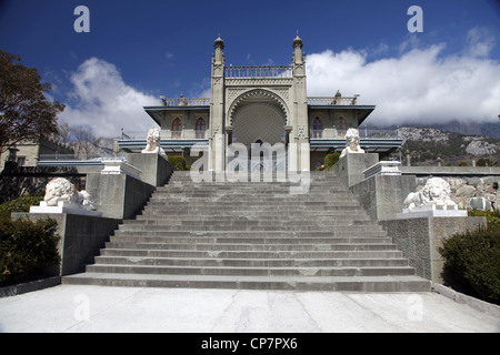 WORONZOW-Palast ALUPKA Krim UKRAINE 3. April 2012 Stockfoto