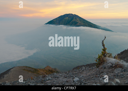 Gunung Merapi Vulkan auf der Insel Java in Indonesien Stockfoto