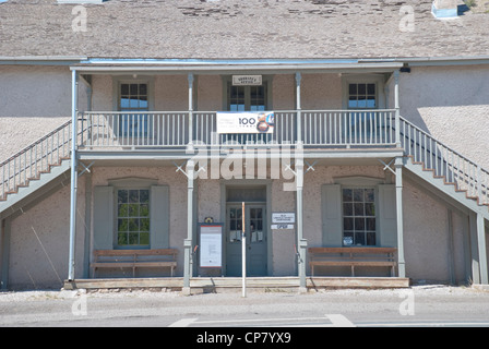 Die alten Lincoln County Courthouse, wo Billy the Kid entkam, steht noch heute in der historischen Stadt von Lincoln, New Mexico. Stockfoto