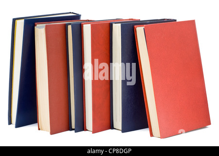 Drei blaue und drei rote alte Retro-Bücher isoliert auf weiss. Stockfoto