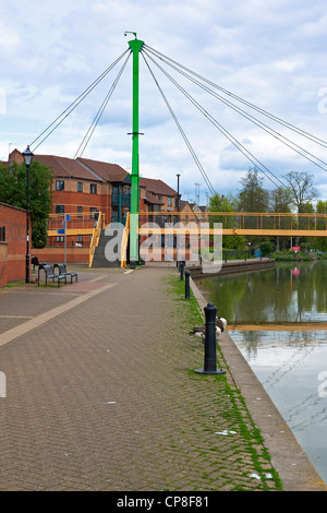 Wathen Wigg Fussgängerbrücke über th Fluss Nene Northampton UK Stockfoto