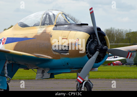 North American Aviation t-28 Fennec Jäger/Jagdbomber entwickelte sich aus der t-28 militärisches Schulflugzeug von den Franzosen. Stockfoto