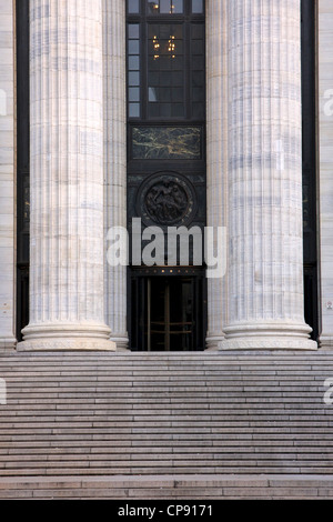 Eintritt in das architektonisch beeindruckende Bildung Staatsgebäude in Albany, NY, USA. Stockfoto