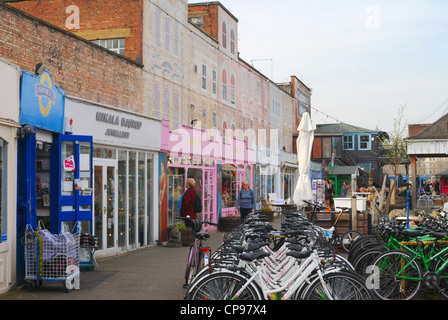 Fahrrad Verleih Shop im Gabriels Wharf am Südufer. Westminster. London. England Stockfoto