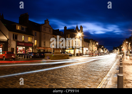 Market Street bei Dämmerung St Andrews Fife Schottland Stockfoto