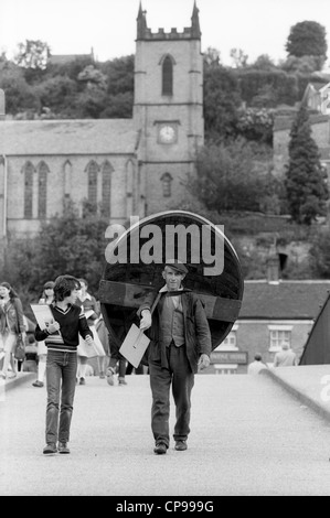 Eustace Rogers Ironbridge Coracle Maker 1981 starb er 2003 (geboren 1914) als letzter in der Familie der lokalen Coracle Macher. BILD VON DAVID BAGNALL Stockfoto