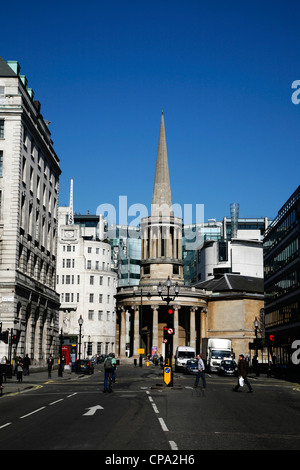 Zeigen Sie an, Regent Street, All Souls Church und BBC Broadcasting House, Marylebone, London, UK Stockfoto