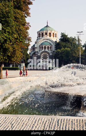 Brunnen Sie in der Stadt Pleven, St George Eroberer Kapelle Mausoleum, Balkan, Bulgarien Stockfoto