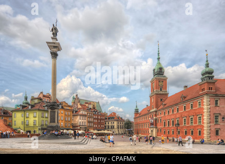 Ein Blick auf die Altstadt in der Stadt von Warschau komplett umgebaut wurde nach den Zerstörungen des zweiten Weltkriegs Stockfoto