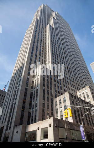 30 Rockefeller Plaza (auch bekannt als GE Building), das Rockefeller Center in Manhattan, New York City Stockfoto