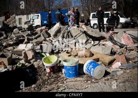 Gypsy Shanty Town von Puerta de Hierro, Madrid, Spanien. Vertreibung und ihre Häuser zerstört durch den Stadtrat stehen. Stockfoto