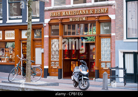 AMSTERDAM, NIEDERLANDE - 07. MAI 2012: Hash Marihuana und Hemp Museum in Amsterdam Stockfoto