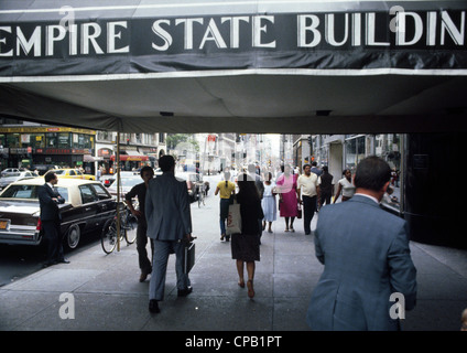 Eintritt Empire State Building, New York City, USA. Foto im august 1981. Stockfoto