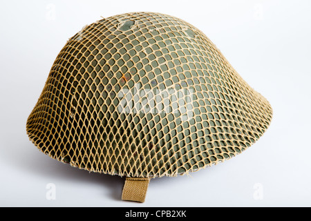 Weltkrieg zwei britische Armee "Schildkröte" Helm wie am d-Day durch britische Truppen genutzt. Stockfoto