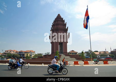 Horizontale Ansicht der Independence Monument, Vimean Ekareach, im Zentrum von Phnom Penh, Kambodscha. Stockfoto