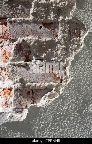 beschädigte Putz auf den Aufbau von Ecke Stockfoto