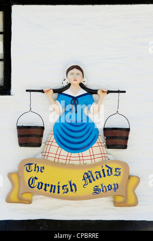 Cornish Mägde fudge Ladenschild, Polperro, Cornwall, England Stockfoto