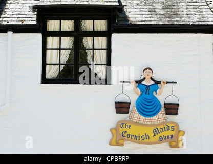 Cornish Mägde fudge Ladenschild, Polperro, Cornwall, England Stockfoto