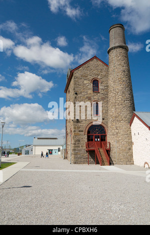 Heartlands eröffnete neu touristische Attraktionenpark an der Robinson Welle Zinnbergbau Weltkulturerbe im Pool, Cornwall UK. Stockfoto