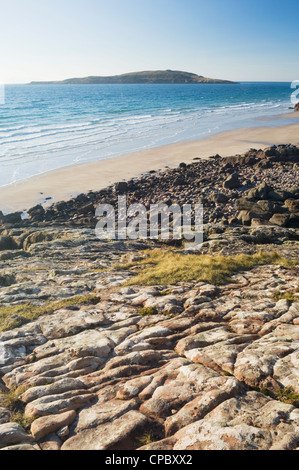 Großer Sandstrand in der Nähe von Gairloch, Ross-Shire, Schottland. Stockfoto