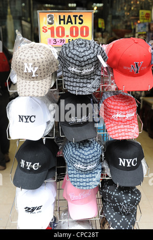 Souvenir-Shop auf der 5th Avenue New York Stockfoto