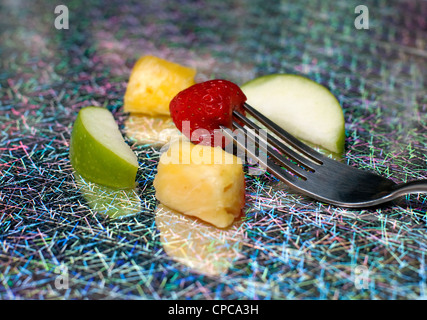 Nur 1 von 5 Briten Essen empfohlenen fünf Portionen Obst & Gemüse pro Tag laut Umfrage, London Stockfoto