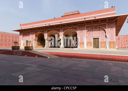 Stadtschloss, Jaipur, umfasst die Chandra Mahal und Mubarak Mahal Paläste ist eine Schlossanlage in Jaipur Stockfoto