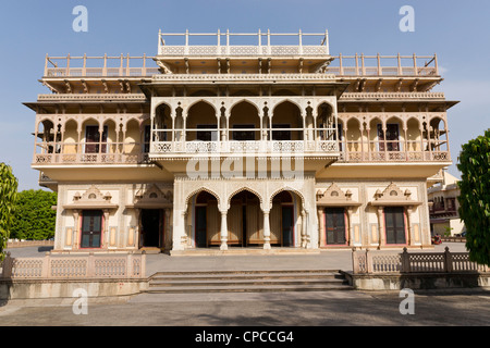 Mubarak Mahal, was bedeutet "Auspicious Palace", wurde mit einer Mischung aus islamischen, Rajput und europäischen Architekturstilen gebaut. Stockfoto