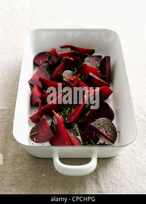 Gericht aus gebratenem rote Beete Stockfoto