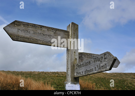 Finger-Post auf der Pennine Way, Yorkshire Stockfoto