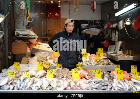 Fischhändler in Chinatown new york Stockfoto